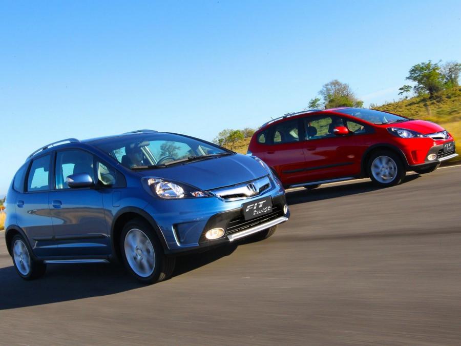 Honda Fit Twist GT 2012 года  (фото 9 из 18)